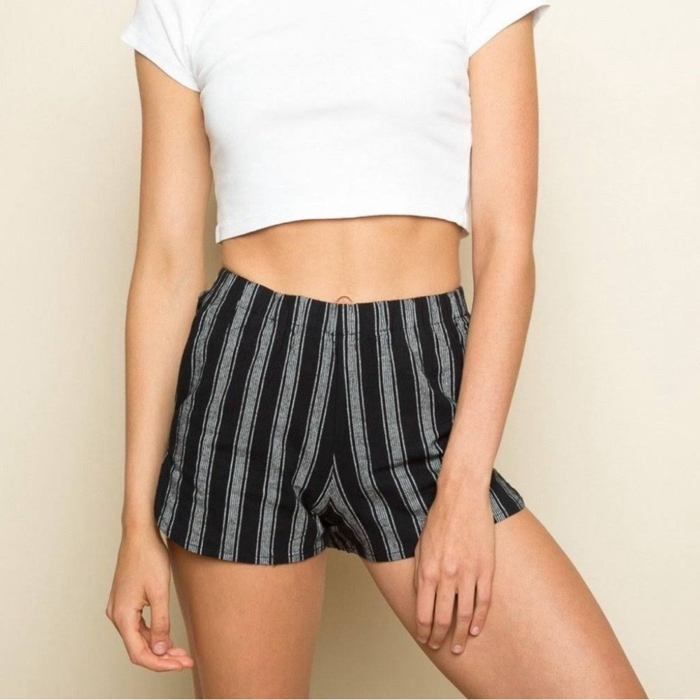 Women’s Darling Brandy Melville Black & White Striped Shorts Size Small